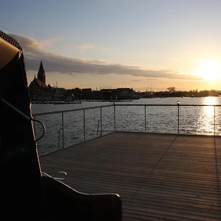 Veronica בית נופש *